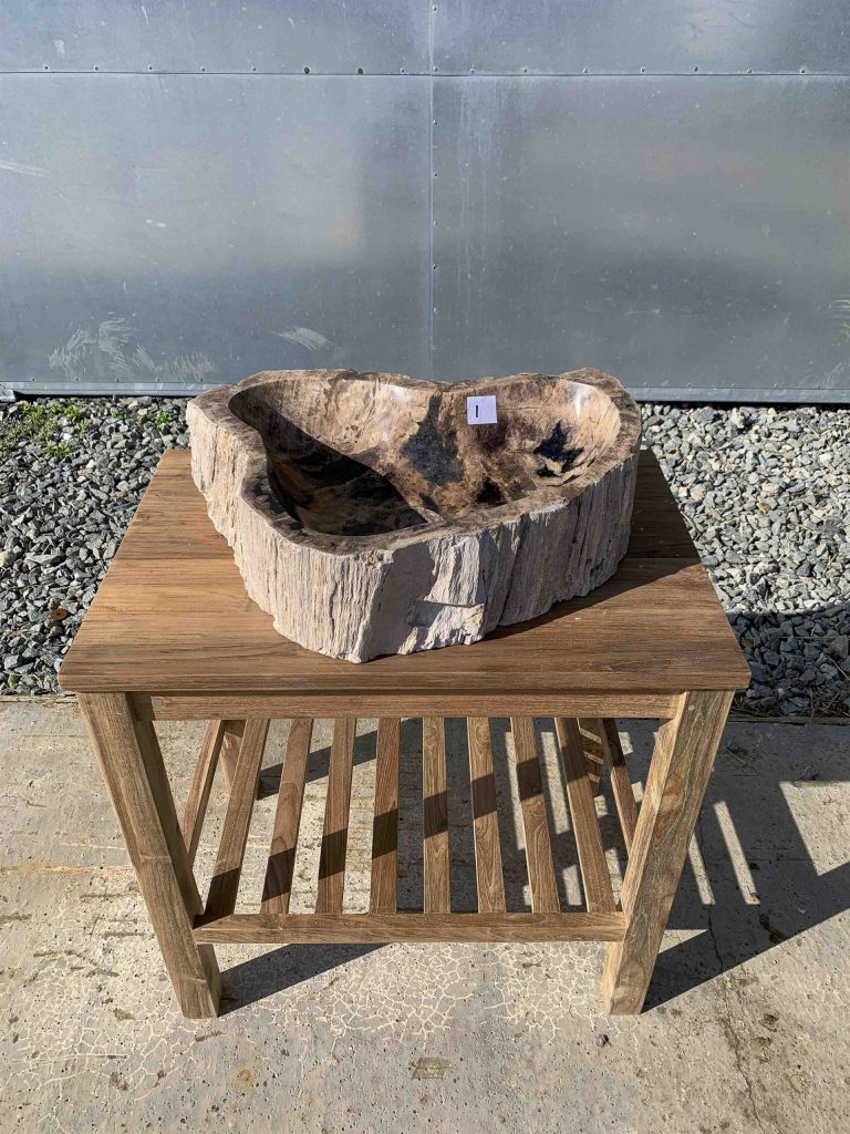 Petrified Sinks in Stock