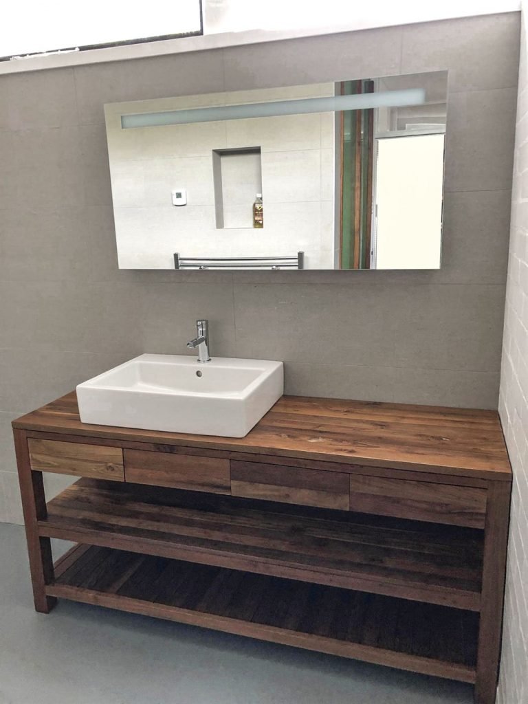 Reclaimed Teak Washstand in-situ