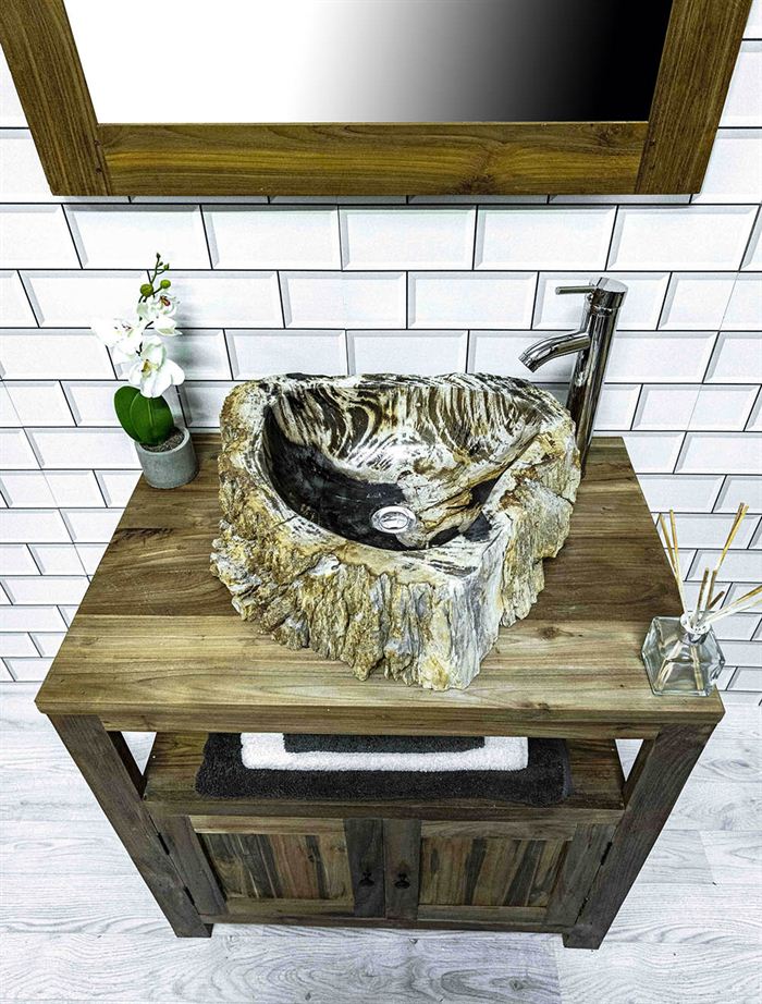 7 Petrified Wood Sinks in stock!