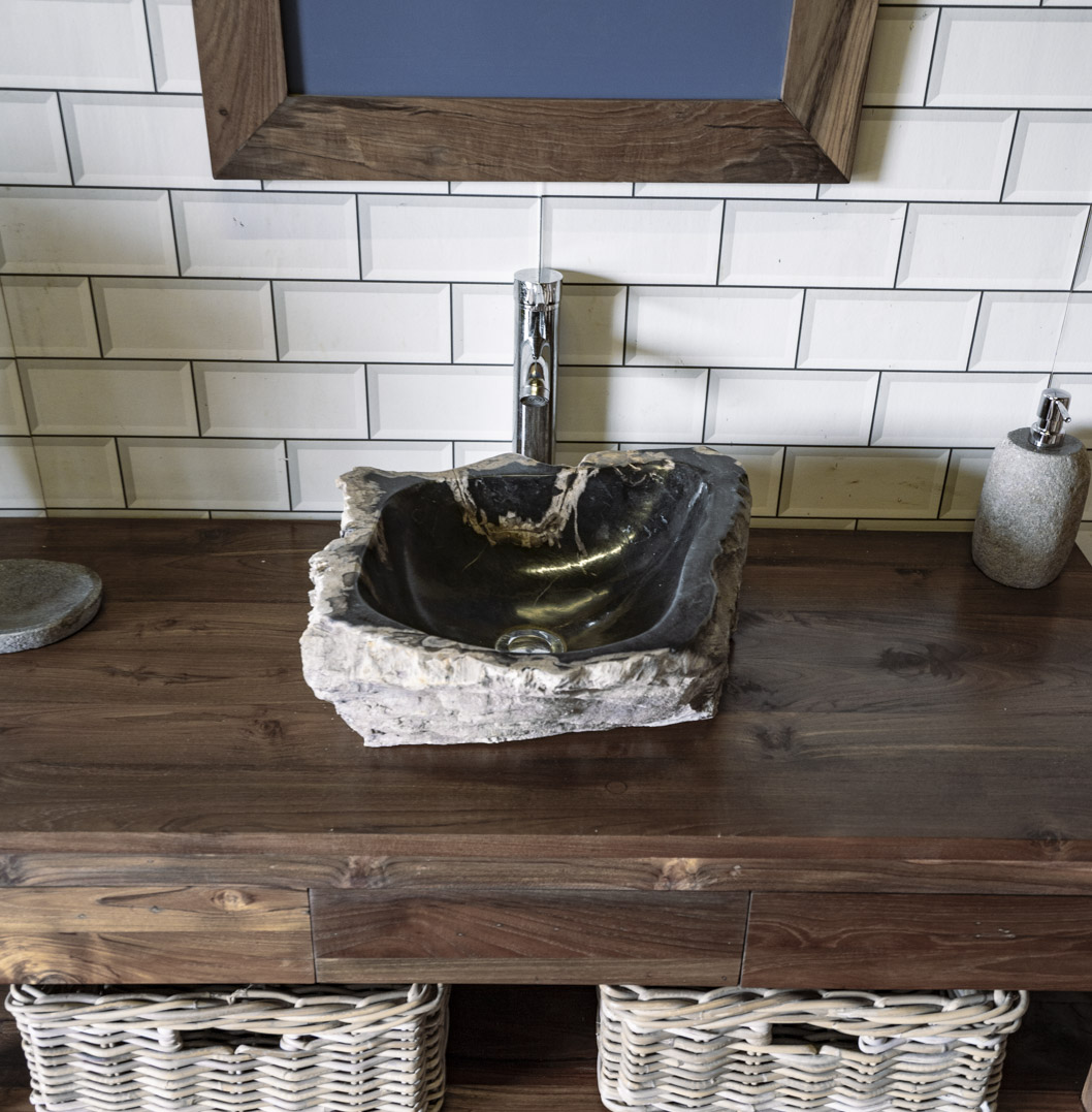 Petrified Wood Sink No. 101 - 39 x 39 x 15cm