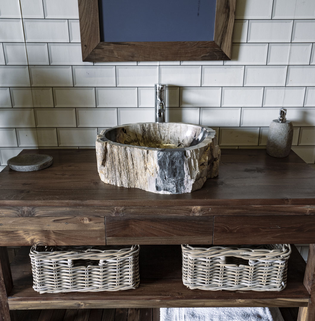 Petrified Wood Sink No. 110 - 47 x 38 x 15cm